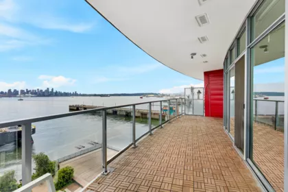 501 185 Victory Ship Way, North Vancouver, BC, North Vancouver — Apartment/Condo for sale
