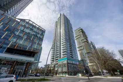 1709 6333 Silver, Burnaby, BC