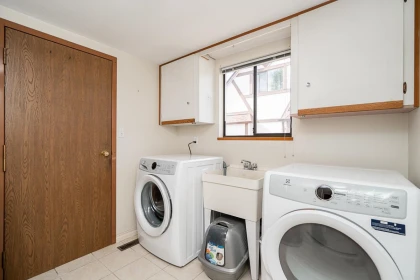 Powder Room Photo of 4838 57 Street, Delta, BC