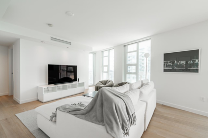 Pantry Photo of 3508 1289 Hornby Street, Vancouver, BC