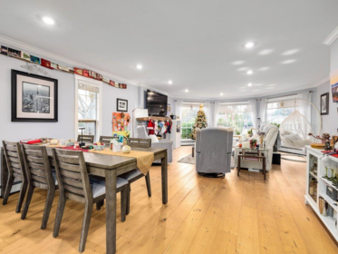 Primary Bedroom Photo of 16347 12 Avenue, Surrey, BC