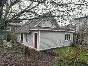 307 Boyne Street, New Westminster, BC, New Westminster — Single Family Residence for sale