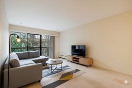 208 15020 North Bluff Road, White Rock, BC