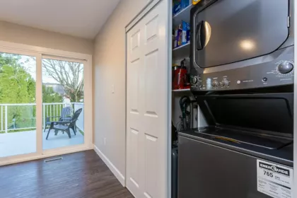 Breakfast Nook Photo of 9966 Merritt Drive, Chilliwack, BC