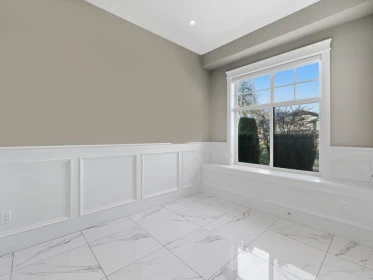Guest Bathroom Photo of 6739 Humphries Avenue, Burnaby, BC