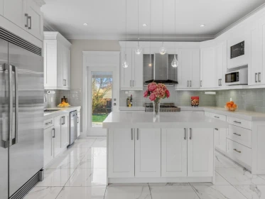 6739 Humphries Avenue, Burnaby, BC