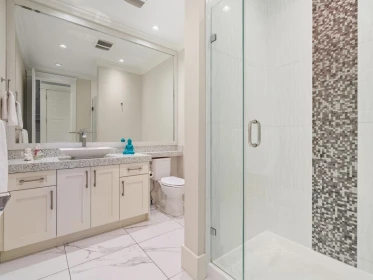 Powder Room Photo of 6739 Humphries Avenue, Burnaby, BC