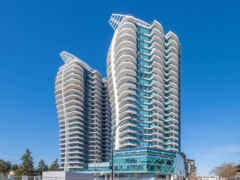 2001 1501 Foster Street, White Rock, BC