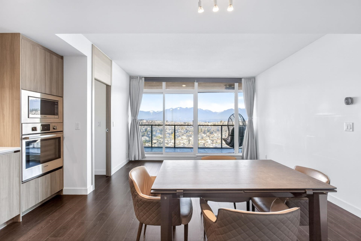 Dining Area Photo of 2603 4880 Lougheed Highway, Burnaby, BC