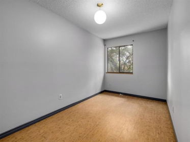 Laundry Room Photo of 18208 21a Avenue, Surrey, BC