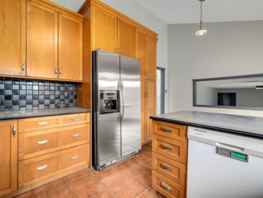 Powder Room Photo of 18208 21a Avenue, Surrey, BC