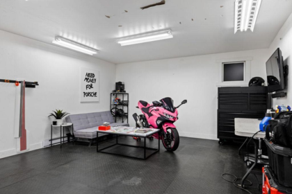 Basement Recreation Room Photo of 1310 Parker Street, White Rock, BC
