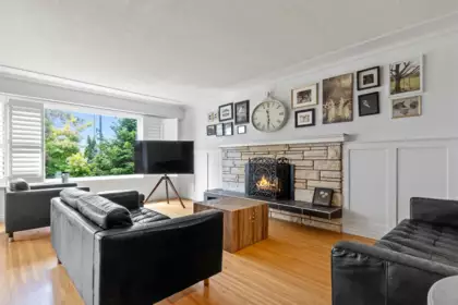 1310 Parker Street, White Rock, BC, White Rock — Single Family Residence for sale