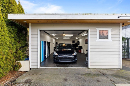 Loft / Bonus Room Photo of 1310 Parker Street, White Rock, BC
