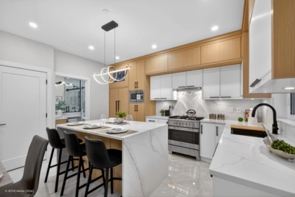 Breakfast Nook Photo of 1554 W 66th Avenue, Vancouver, BC