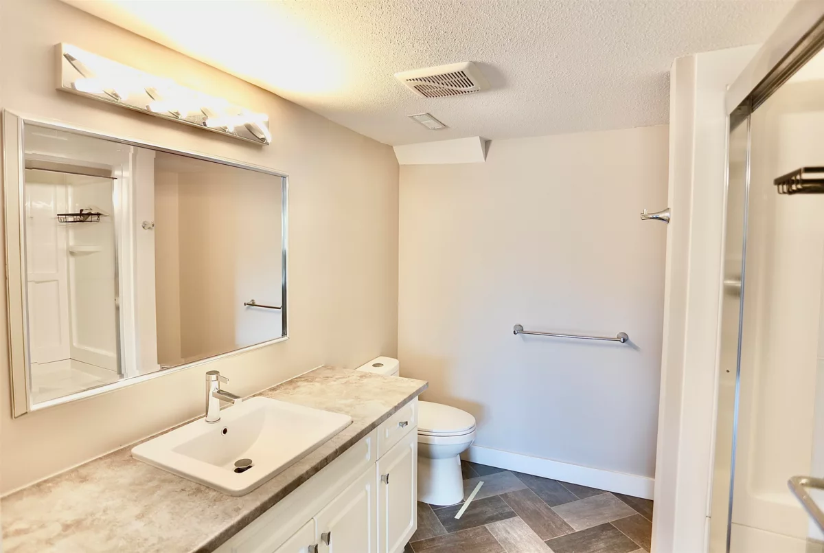 Powder Room Photo of 39 2068 Winfield Drive, Abbotsford, BC