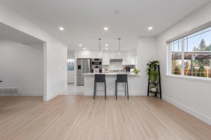 103 1334 Charland Avenue, Coquitlam, BC