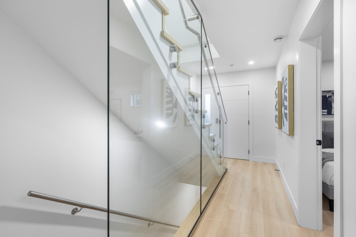 Laundry Room Photo of 4 1536 Duthie Avenue, Burnaby, BC