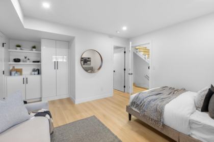 Hallway Photo of 4 1536 Duthie Avenue, Burnaby, BC