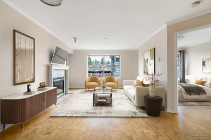 Kitchen Island Photo of 302 15325 17 Avenue, Surrey, BC
