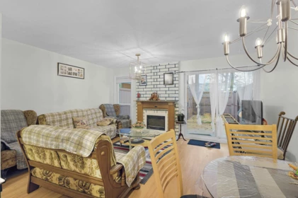 Kitchen Island Photo of 146 7470 138 Street, Surrey, BC