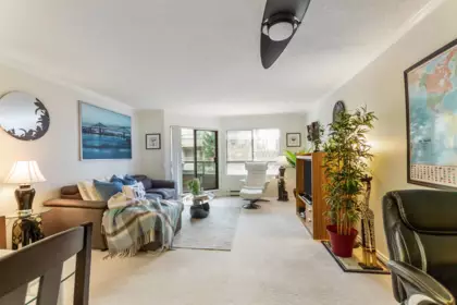 206 1690 Augusta Avenue, Burnaby, BC, Burnaby — Apartment/Condo for sale