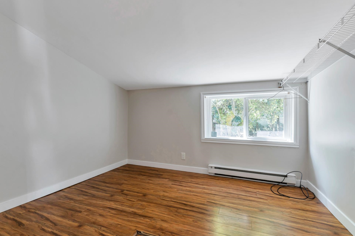 Staircase Photo of 46054 Robertson Avenue, Chilliwack, BC