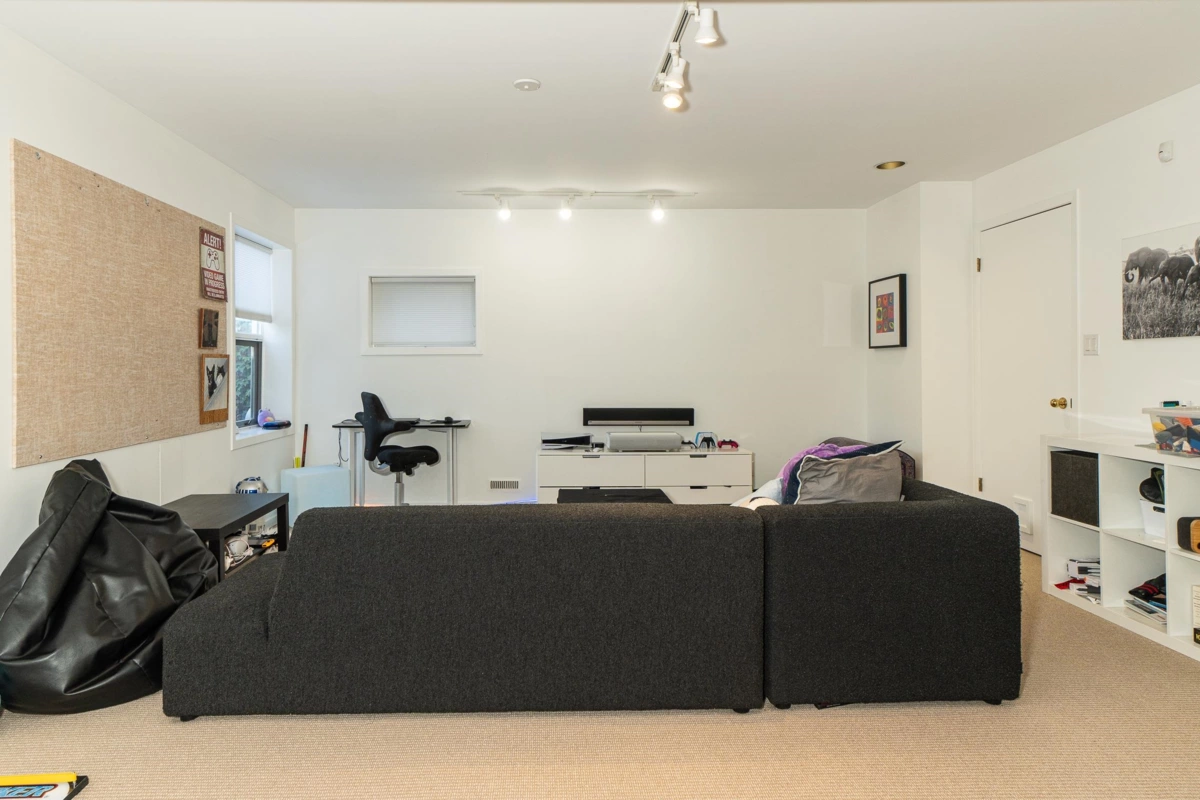 Laundry Room Photo of 3762 W 13th Avenue, Vancouver, BC