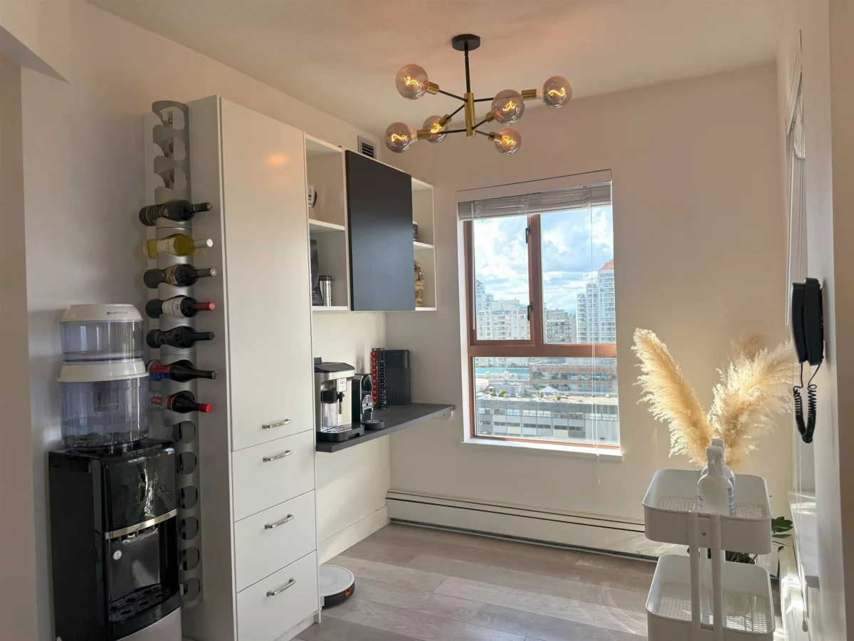 Bedroom 2 Photo of 1705 612 Fifth Avenue, New Westminster, BC