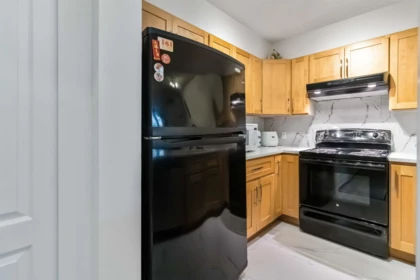 610 7380 Elmbridge Way, Richmond, BC, Richmond — Apartment/Condo for sale