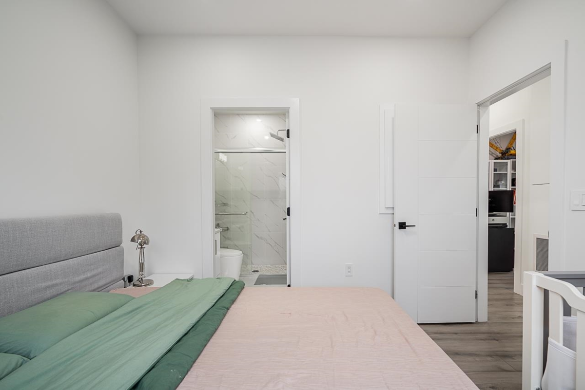 Guest Bathroom Photo of #2 4675 Canada Way, Burnaby, BC