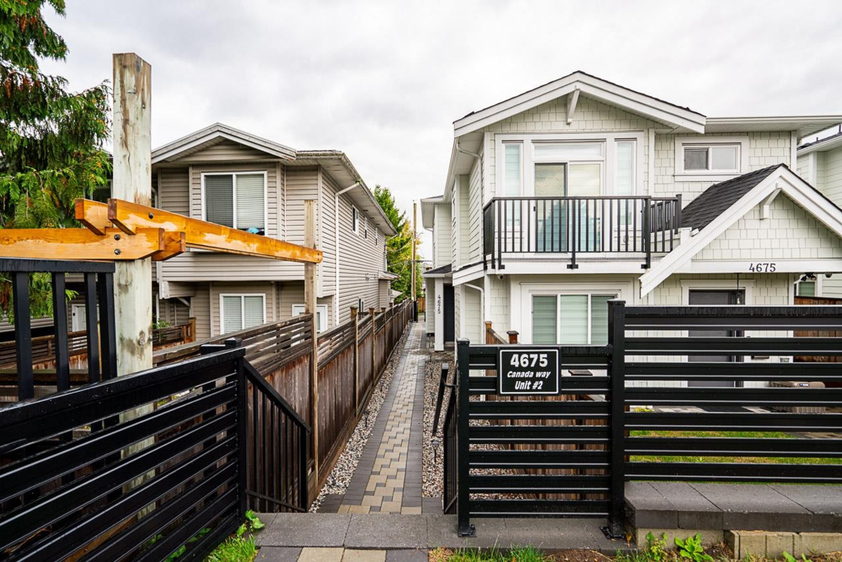 Staircase Photo of #2 4675 Canada Way, Burnaby, BC