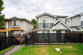 #2 4675 Canada Way, Burnaby, BC