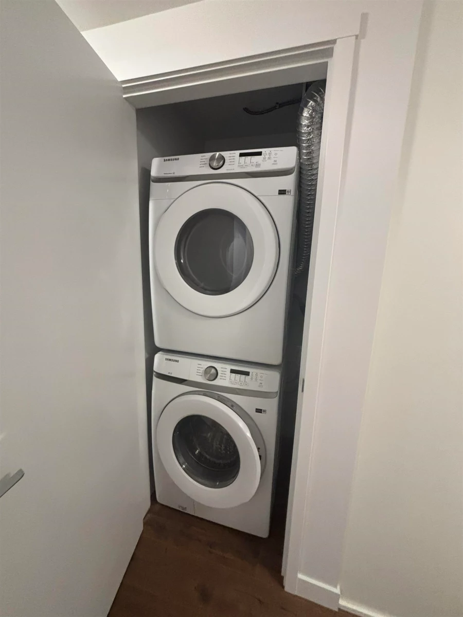 Walk-In Closet Photo of 414 645 Como Lake Avenue, Coquitlam, BC