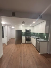 414 645 Como Lake Avenue, Coquitlam, BC