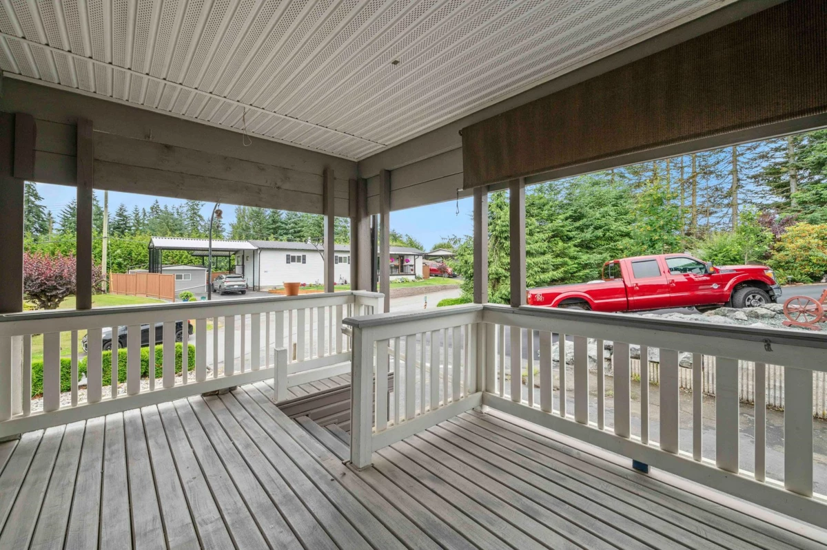 Dining Area Photo of 13 27111 Avenue, Langley, BC