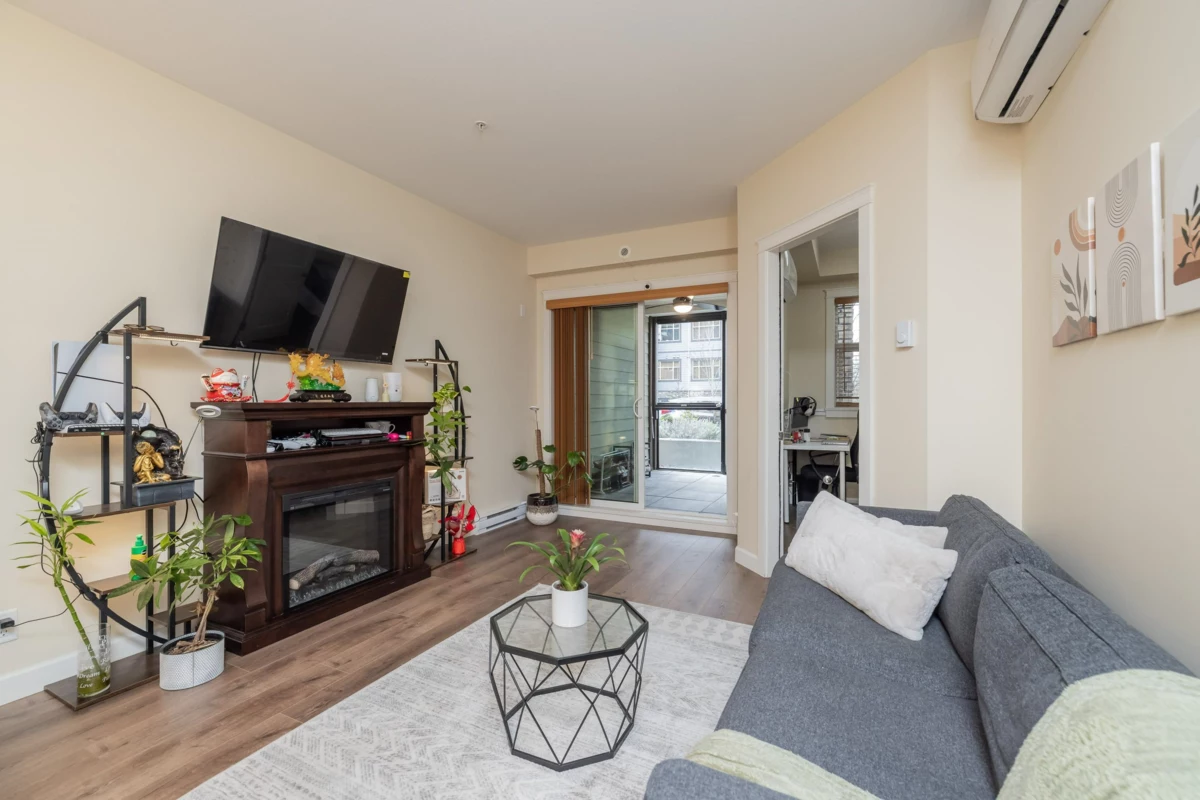 Breakfast Nook Photo of 111 8538 203a Street, Langley, BC