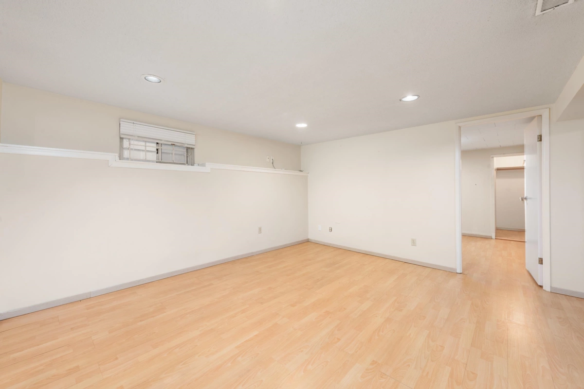 Guest Bathroom Photo of 5556 Earles Street, Vancouver, BC