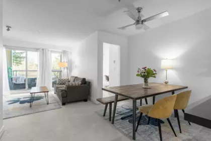 206 4550 Fraser Street, Vancouver, BC, Vancouver — Apartment/Condo for sale