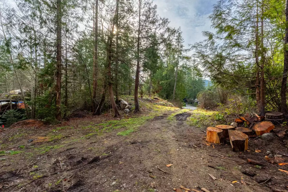 Family Room Photo of LOT 16 Sinclair Bay Road, Garden Bay, BC