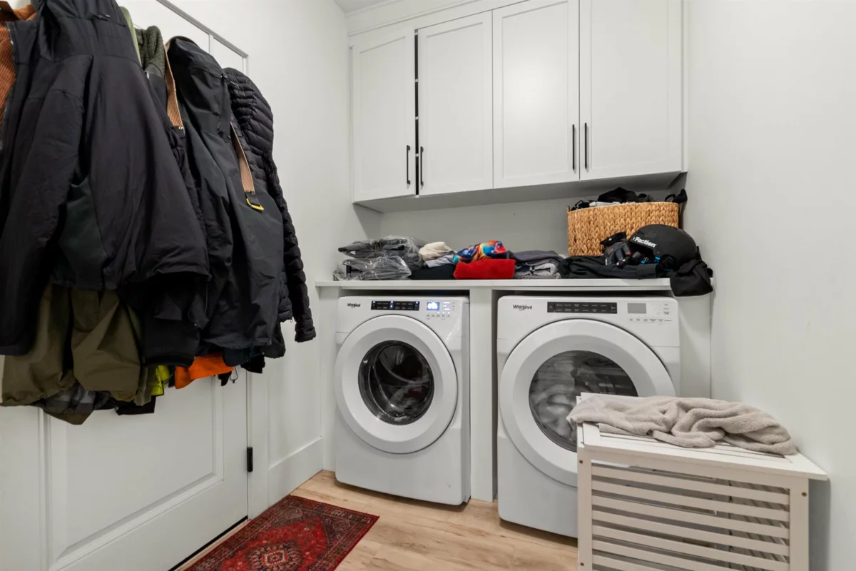 Garage Interior Photo of 50 46211 Promontory Road, Chilliwack, BC