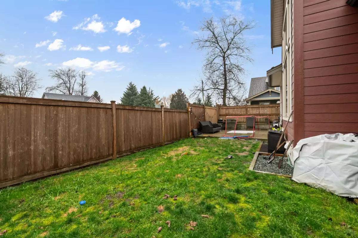 Kitchen Island Photo of 50 46211 Promontory Road, Chilliwack, BC