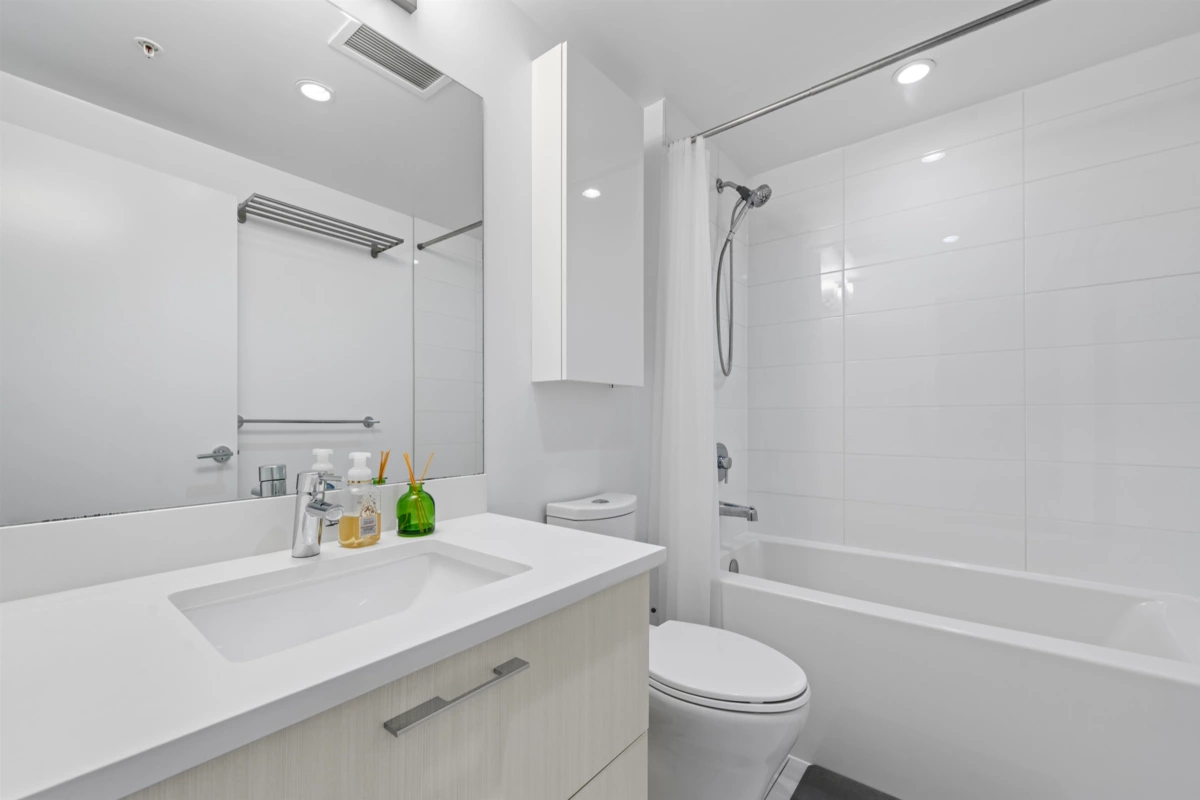 Bedroom 3 Photo of 404 518 Whiting Way, Coquitlam, BC