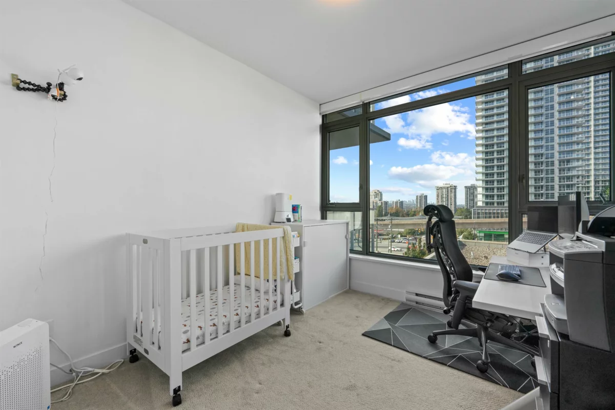 Laundry Room Photo of 404 518 Whiting Way, Coquitlam, BC