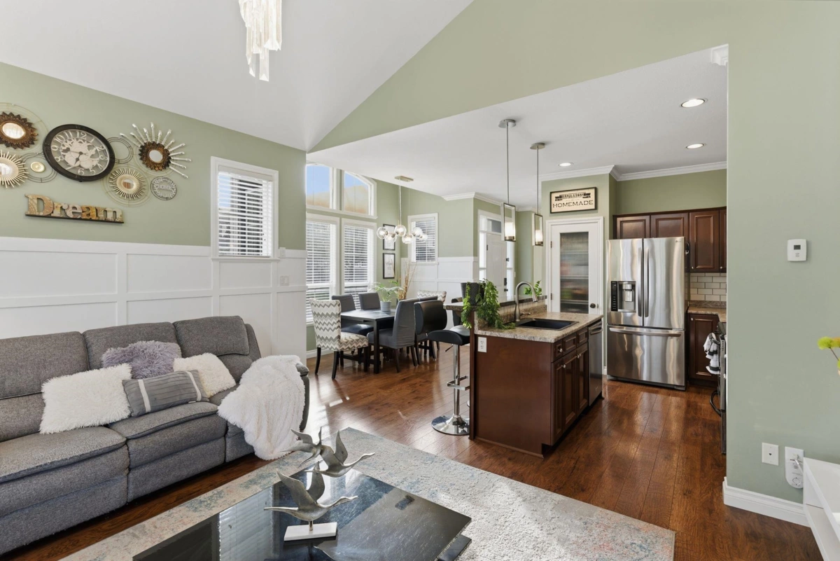 Bedroom 2 Photo of 41 6577 Southdowne Place, Chilliwack, BC