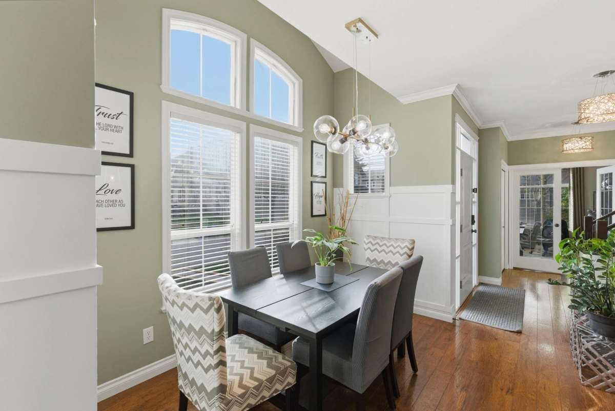 Breakfast Nook Photo of 41 6577 Southdowne Place, Chilliwack, BC