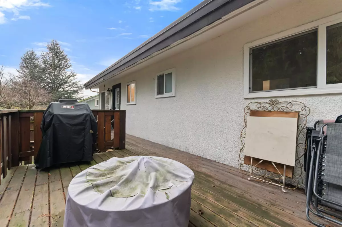 Front Yard Photo of 9314 Jackson Street, Chilliwack, BC