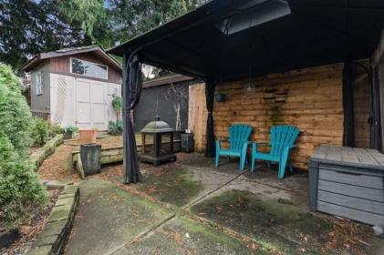 Garden / Landscaping Photo of 9314 Jackson Street, Chilliwack, BC