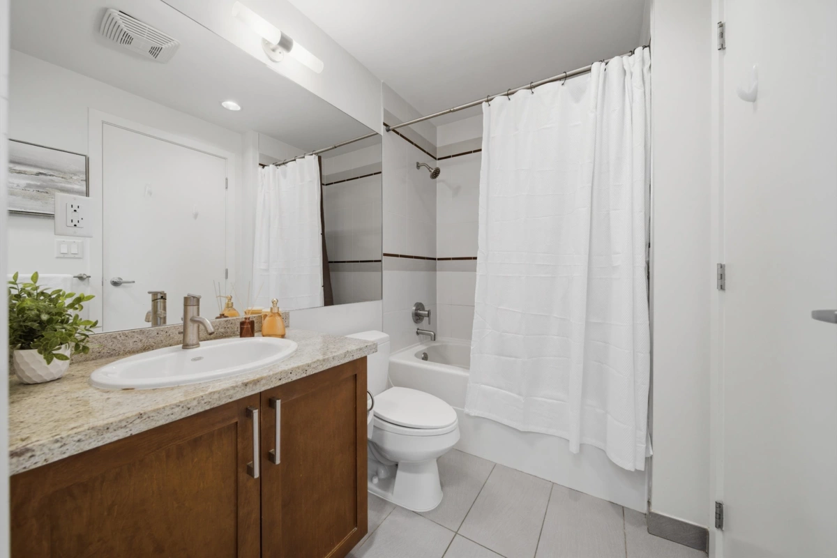 Bedroom 3 Photo of 306 2055 Yukon Street, Vancouver, BC