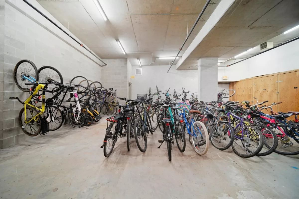Entry Foyer Photo of 306 2055 Yukon Street, Vancouver, BC